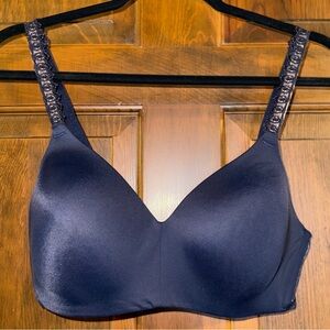 Wacoal level Up Lace back Wire-free bra 34D #856369 black smooth cups